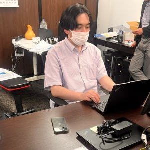 社員6